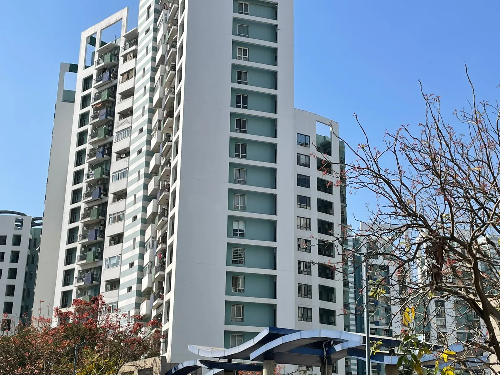 2, 3, 4, 5 BHK Flats For Sale South City 2