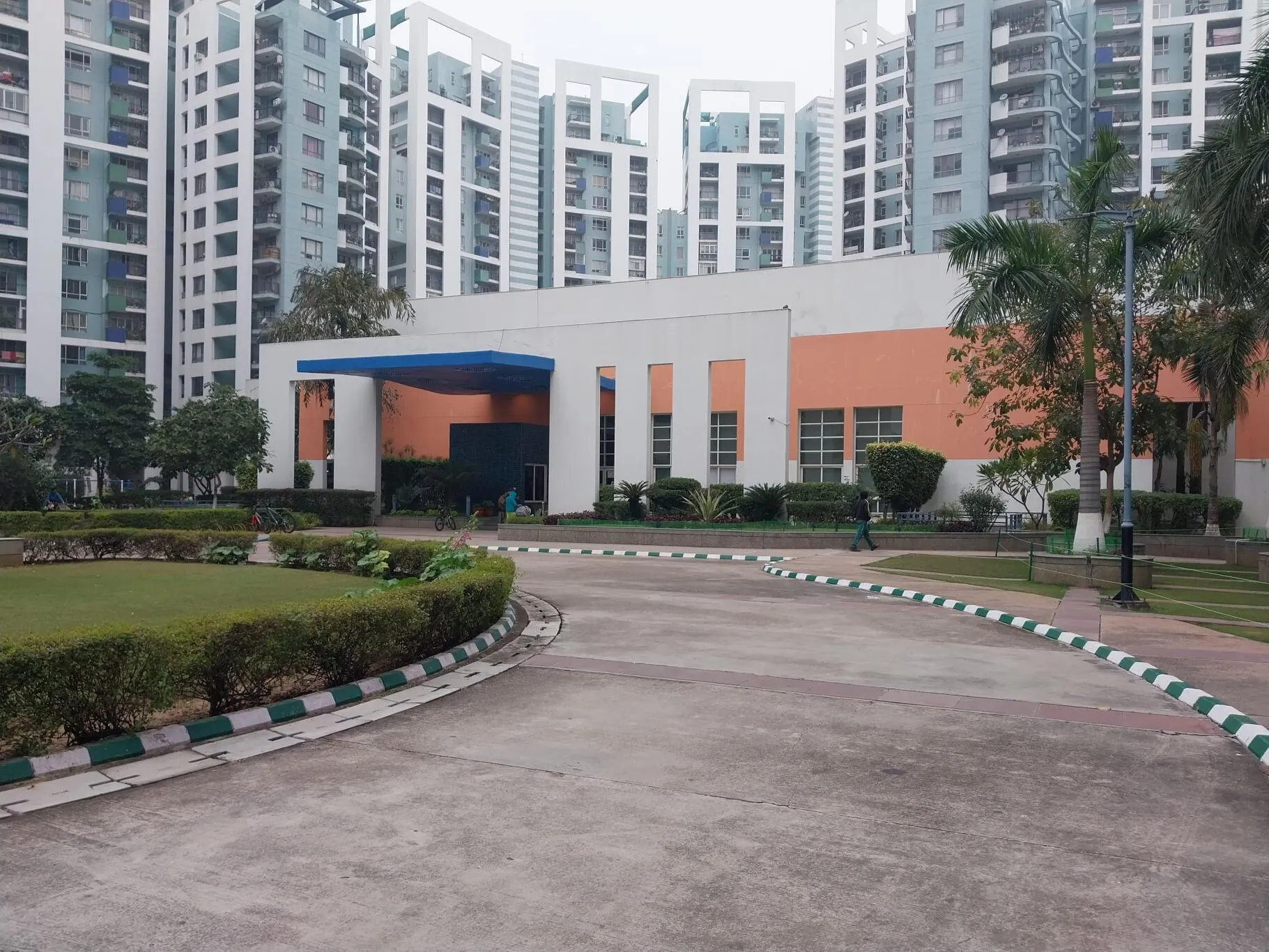 Unitech Close North
