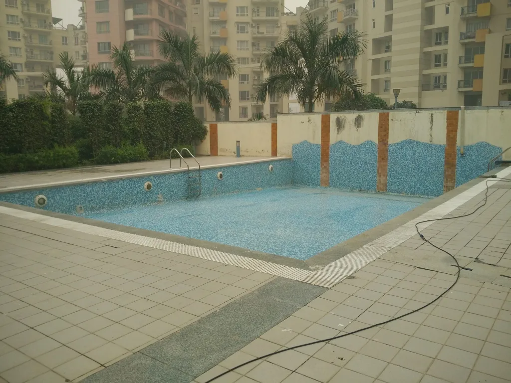 Flats for Rent in Unitech Close South Gurgaon